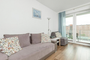 Cztery Oceany Studio for 4 Guests with Balcony & Parking Gdańsk by Noclegi Renters